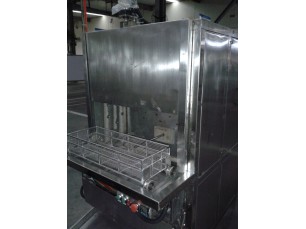 傳動軸噴淋清洗機